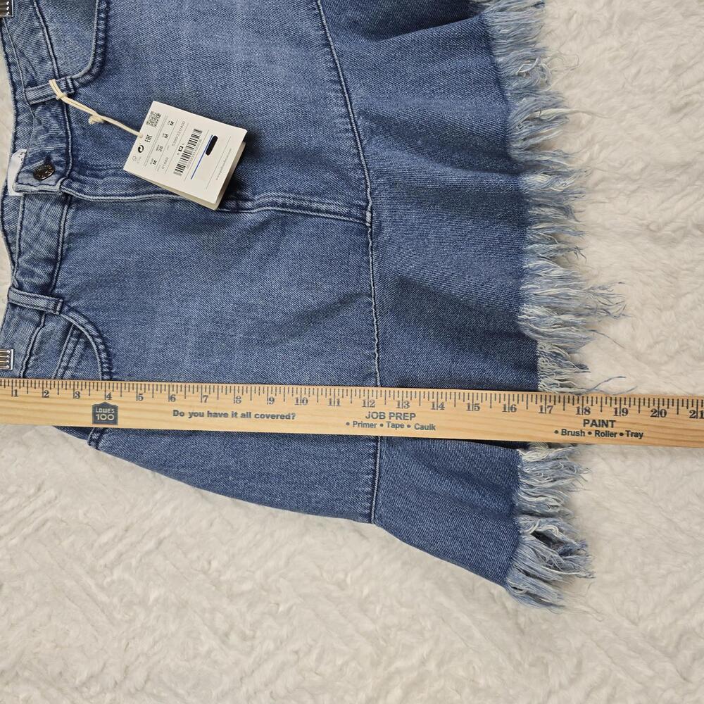 Pull & Bear Denim Mini Skirt with Frayed Hem Size M - Picture 6 of 9